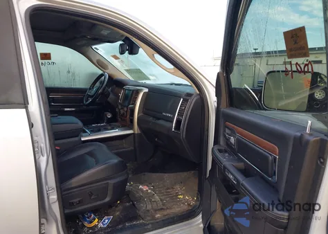 2013 Ram 1500 Laramie из США, поврежденный, VIN 1C6RR7NT2DS592060